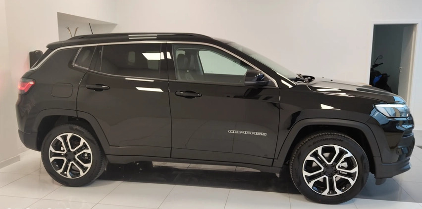 Jeep Compass cena 155000 przebieg: 5, rok produkcji 2024 z Gryfice małe 191